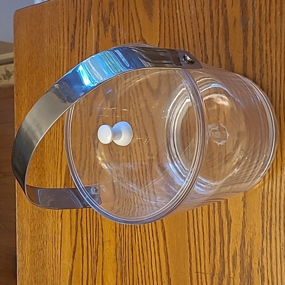Pottery Barn Outdoor Ice Bucket with Lid Clear Plastic Chrome Handle 7.5" - Picture 5 of 5